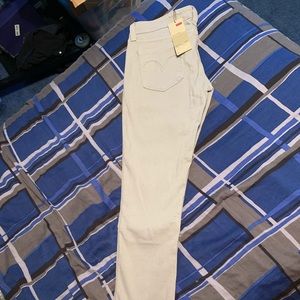 Levi skinny jeans